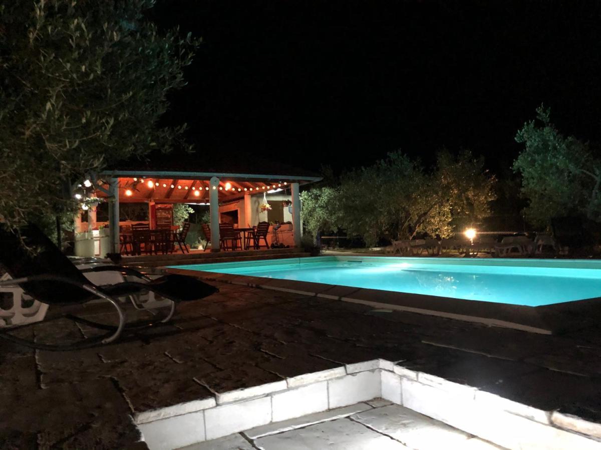 Marazul Apartments بوفليانا المظهر الخارجي الصورة