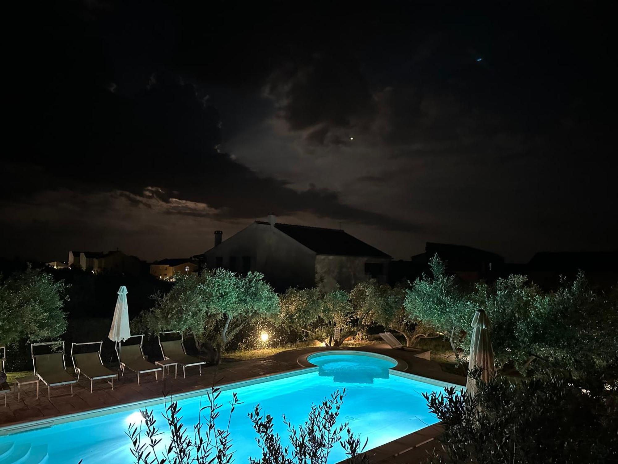 Marazul Apartments بوفليانا المظهر الخارجي الصورة