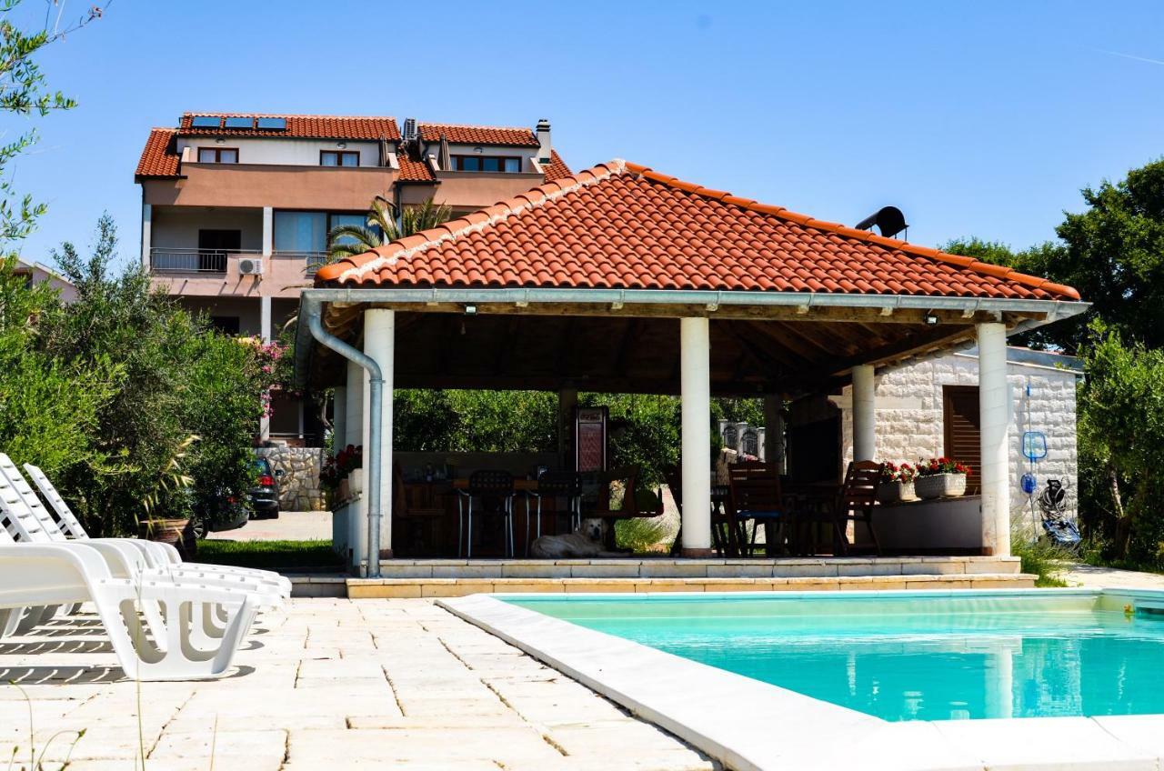 Marazul Apartments بوفليانا المظهر الخارجي الصورة