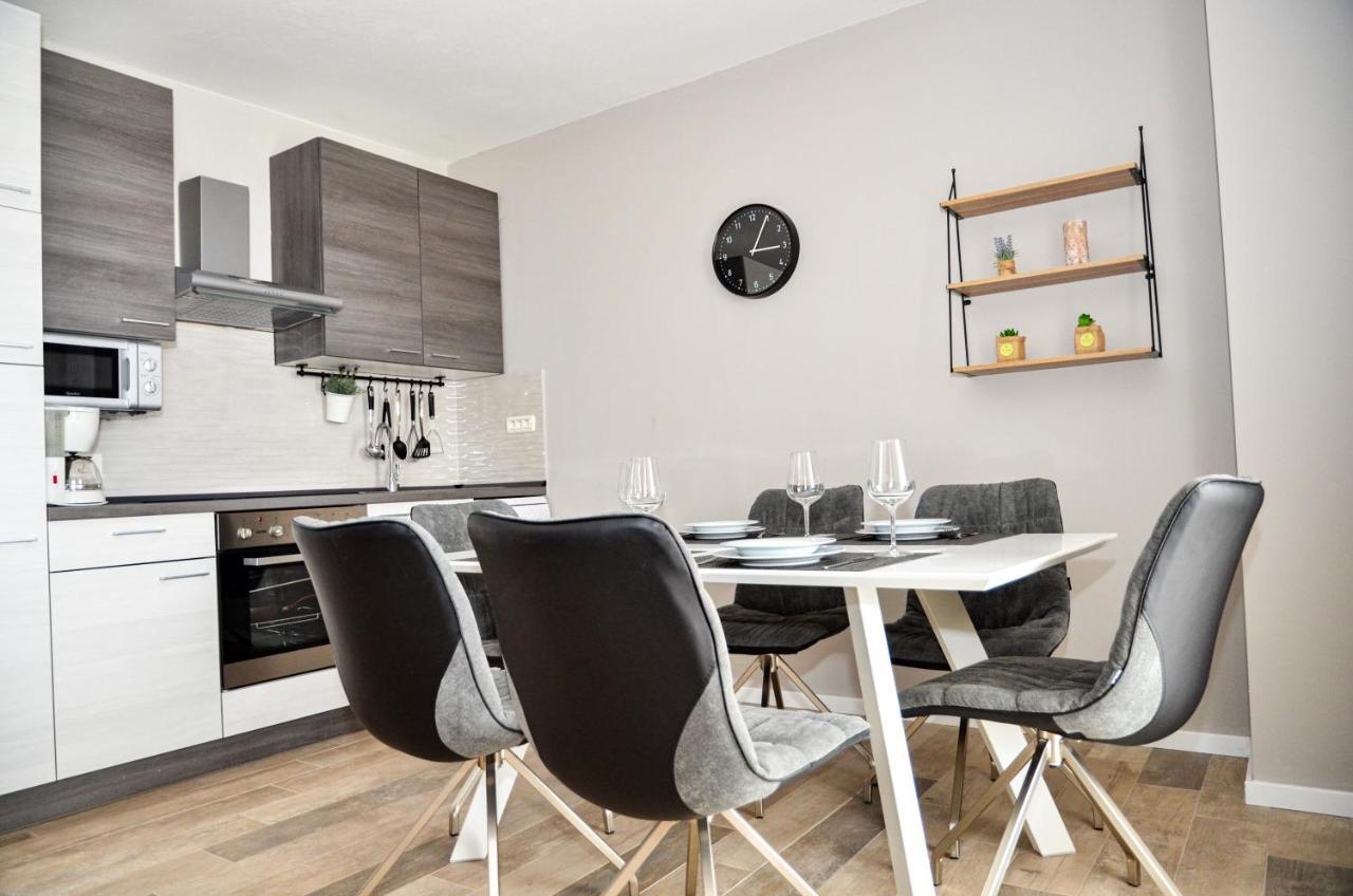 Marazul Apartments بوفليانا المظهر الخارجي الصورة